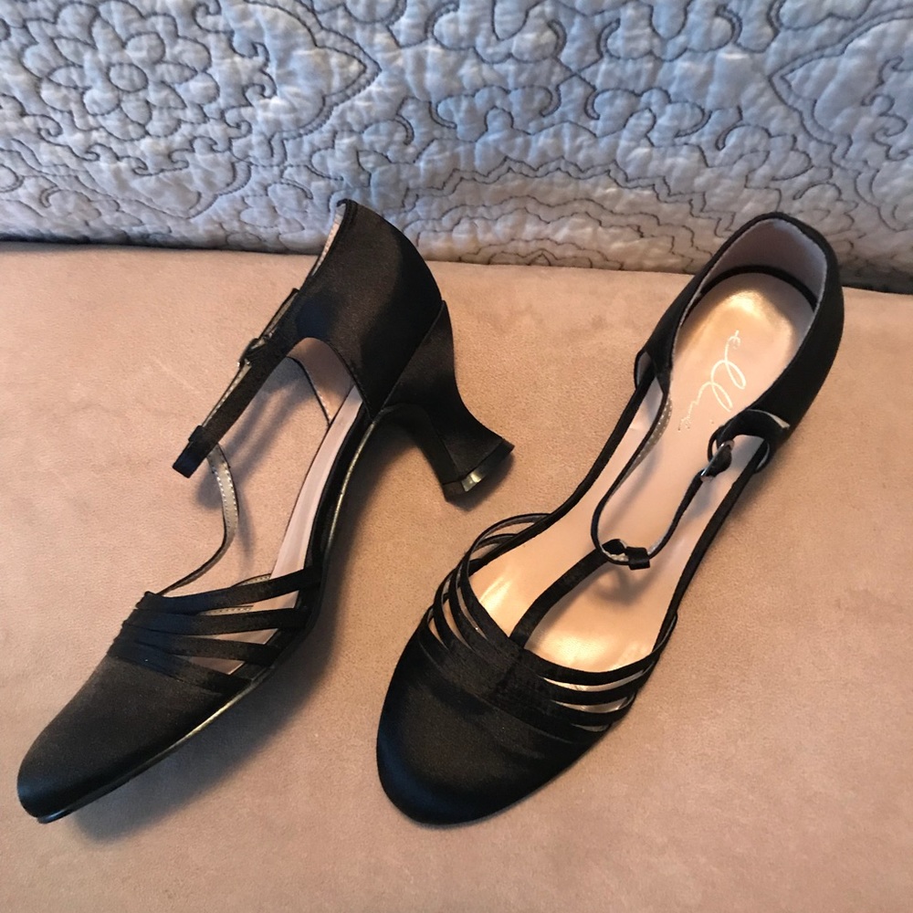1920s era heels